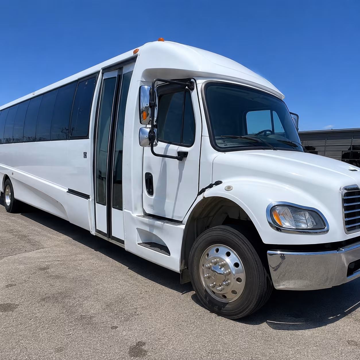buses for flagstaff school field trips to sedona and the verde valley