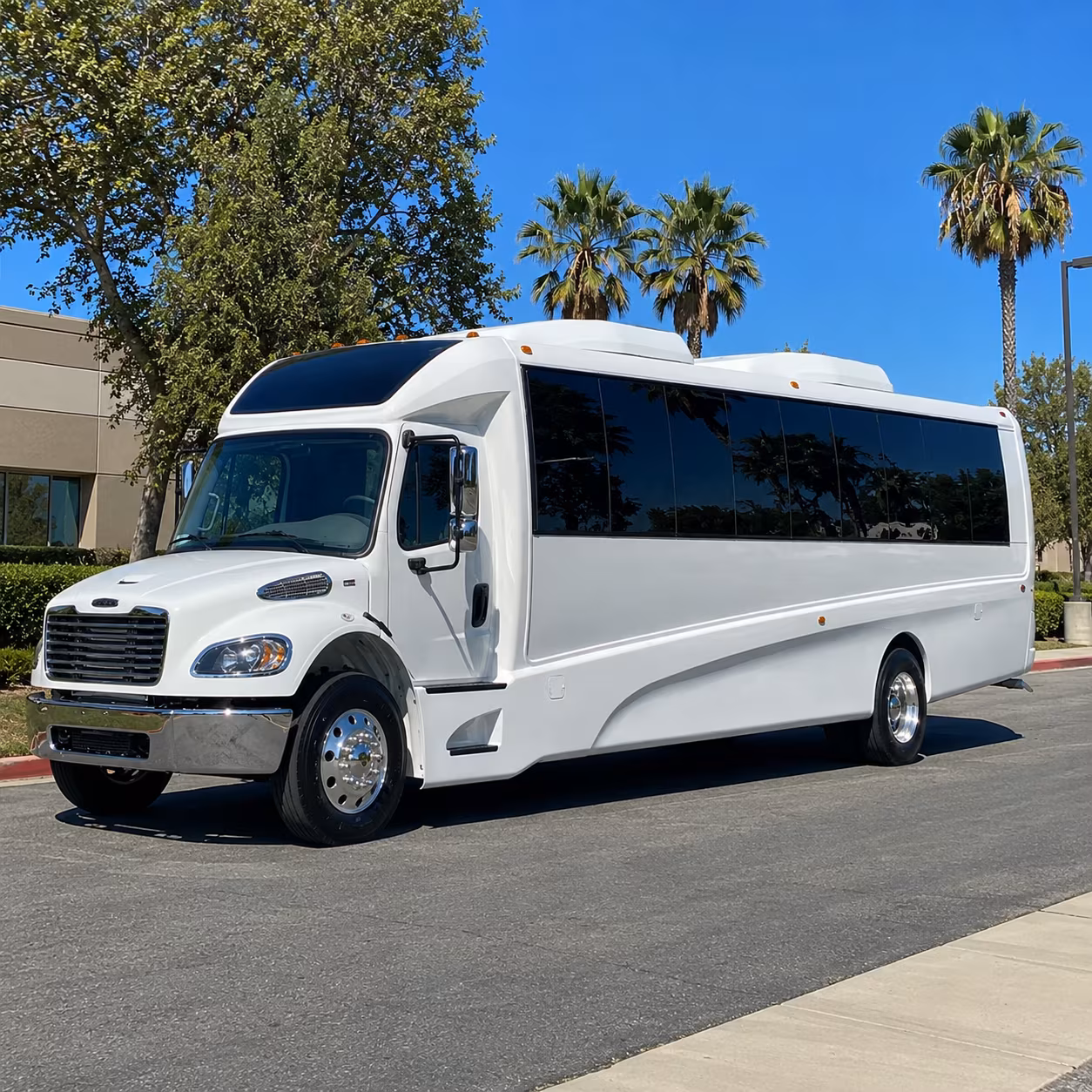 flagstaff 30 passenger minibus